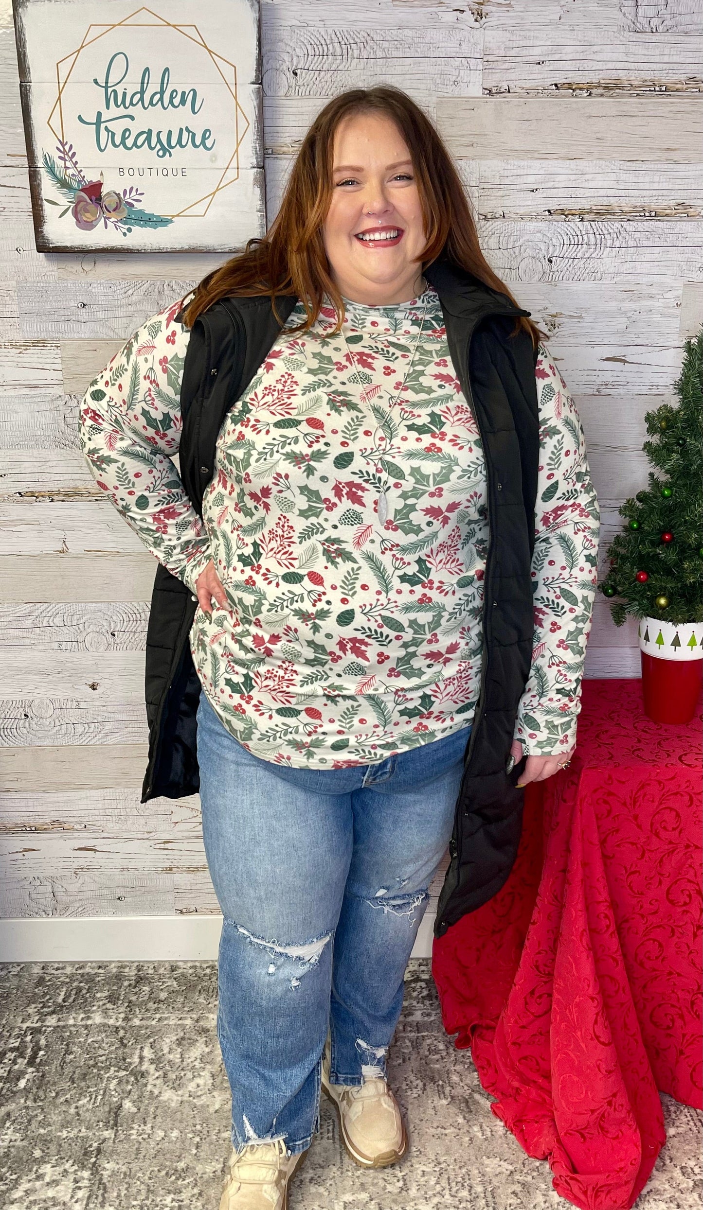 Blair Holiday Berry Top