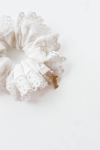 KAXI LACE MIDI SCRUNCHIE