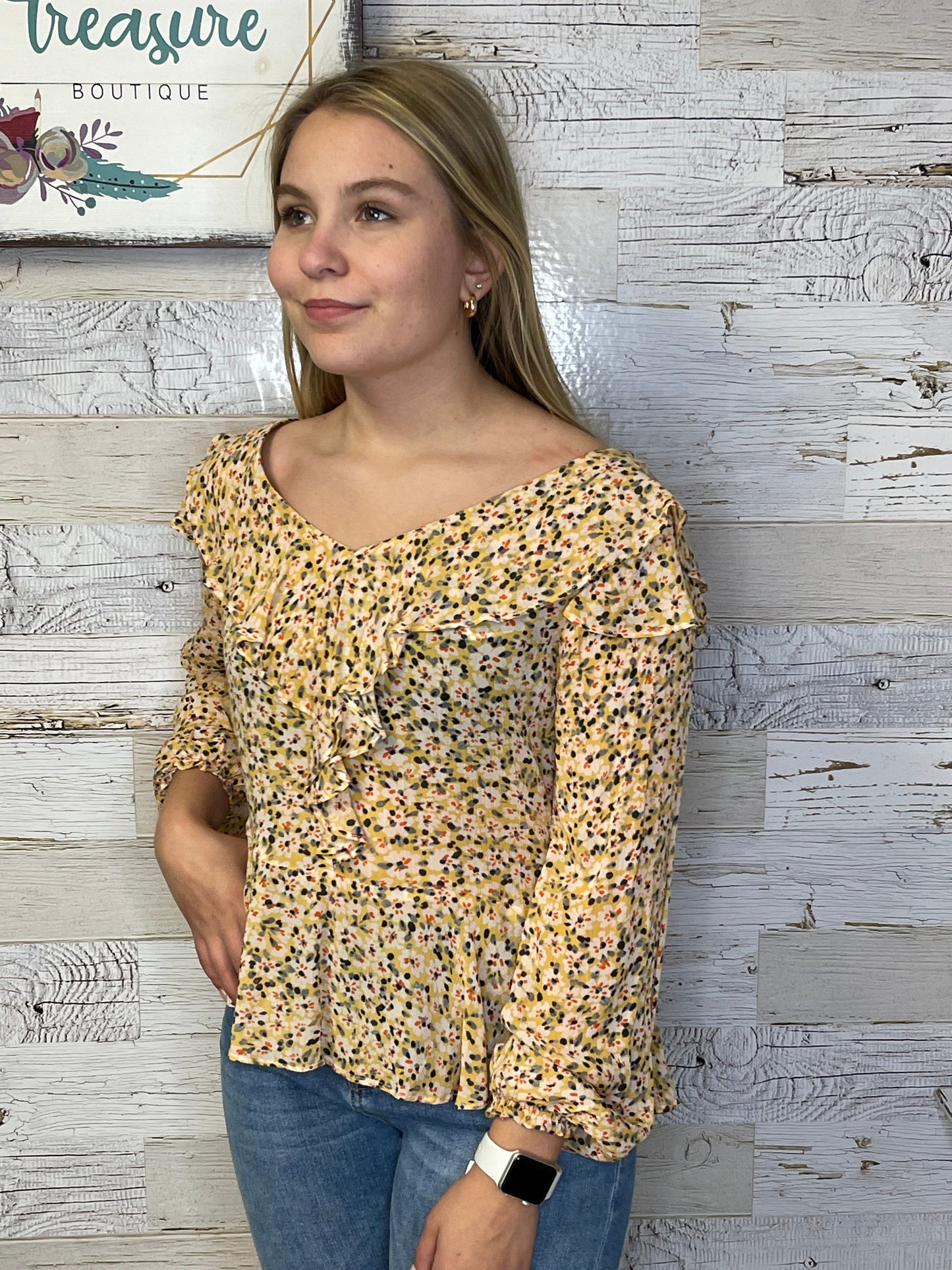 Front Flounce Hem Floral Top