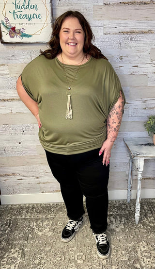 Cascade Curvy Black Str. Leg - Shop Hidden Treasure Boutique