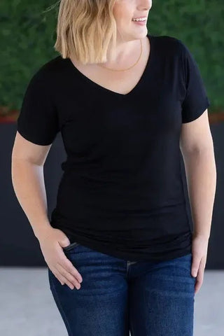 Chloe Cozy Tee - Black - Shop Hidden Treasure Boutique