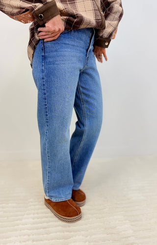 Classic Striaght Leg Jeans - Shop Hidden Treasure Boutique