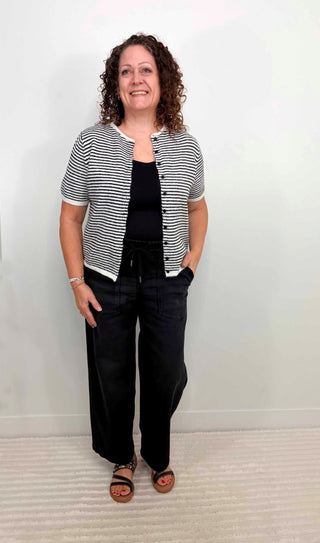 Elastic Band Slouchy Crop Baggy Patch Pocket Jeans - Shop Hidden Treasure Boutique