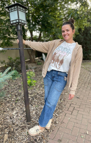 Free Spirit Graphic Tee - Shop Hidden Treasure Boutique