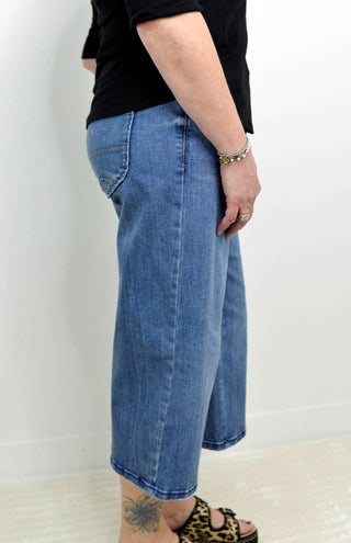 Hook & Bar Relaxed Capri Jeans - Shop Hidden Treasure Boutique
