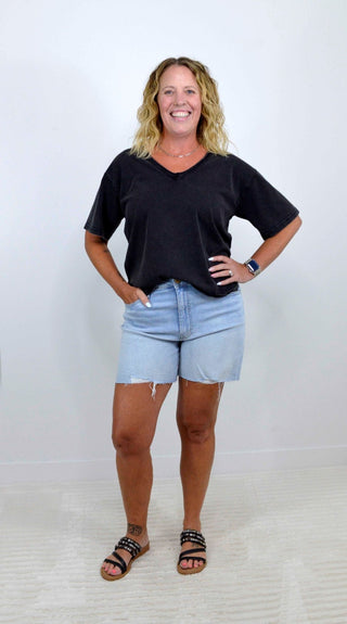 Ismeria Tee - Shop Hidden Treasure Boutique
