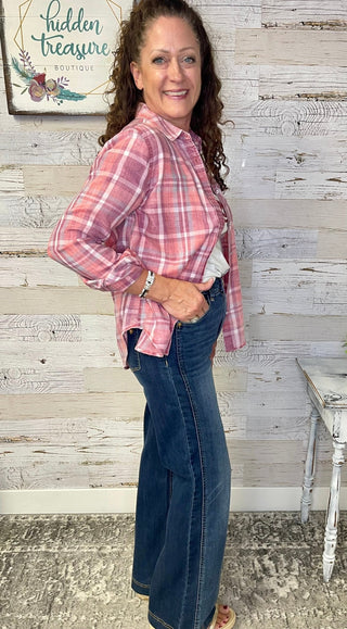 Kennan Classic Button Down - Shop Hidden Treasure Boutique