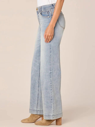 Light Wash High Rise Wide Leg Petite - Shop Hidden Treasure Boutique