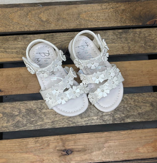 Pearl White Flower Sandals - Shop Hidden Treasure Boutique