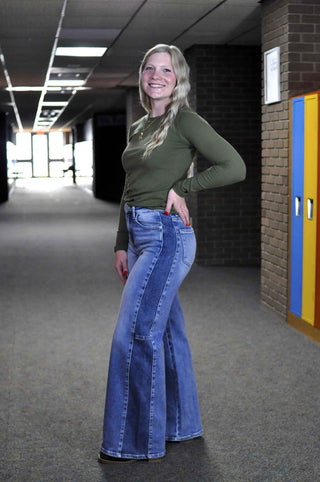 Wide Leg Jeans With Side Seam - Shop Hidden Treasure Boutique